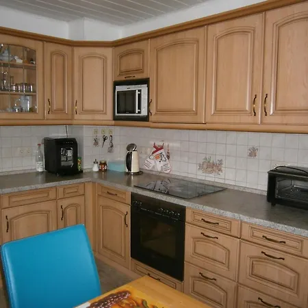 Der Fruehe Vogel Plaue (Thuringia)