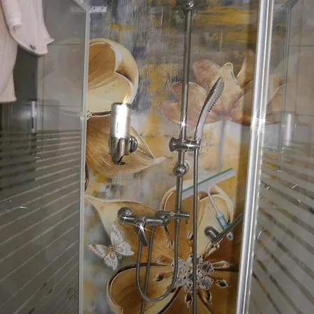 Der Fruehe Vogel * Plaue (Thuringia)