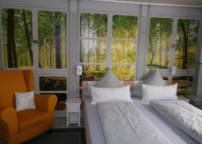 Der Fruehe Vogel Plaue (Thuringia)