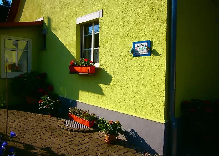 Der Fruehe Vogel Daire *